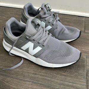 New balance size 10. Great condition